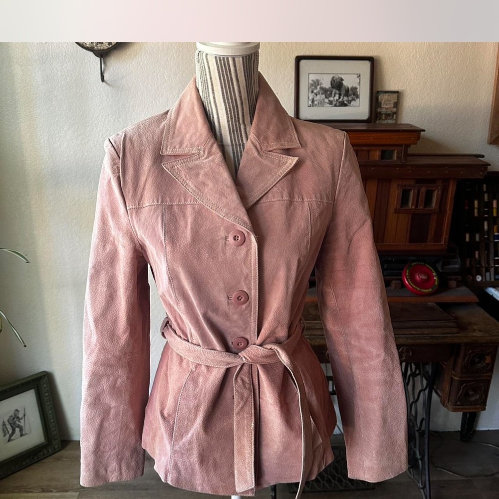 Women's Pink Genuine Leather Suede Jacket - Picture 1 of 7